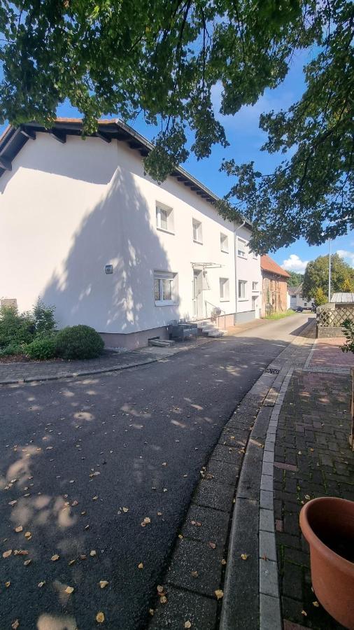 Apartamento Unter Der Linde Sankt Wendel Exterior foto